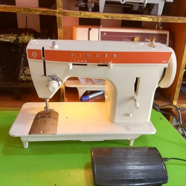 SINGER 514 Electric Sewing Machine