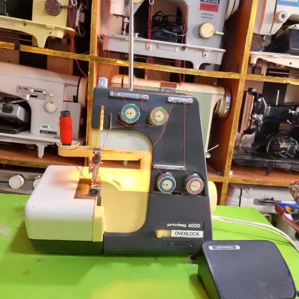 Privileg 4000 OVERLOCK Weaving Machine